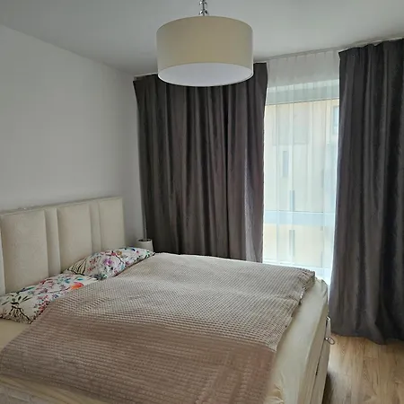 Nika's Place Apartment *